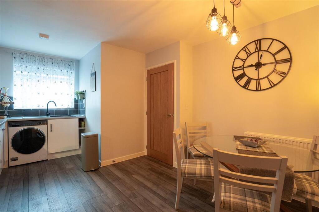 Additional image 5 of Bartons Way, Birmingham