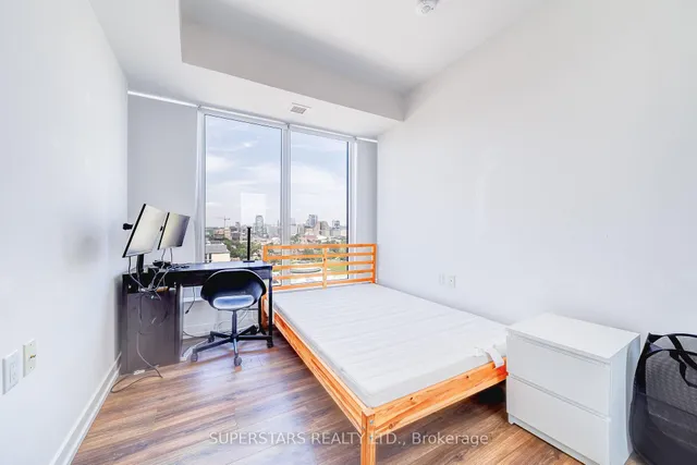 Additional image 5 of 203 College St Unit 2004