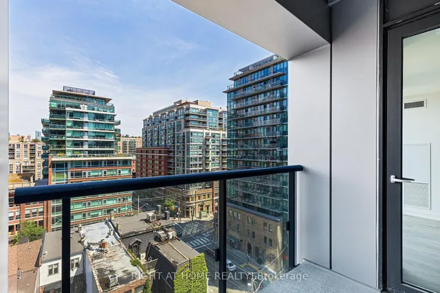 Additional image 21 of 158 Front St Unit 714