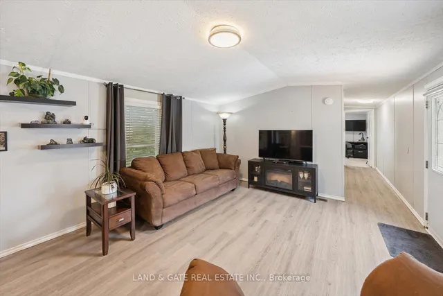 Additional image 9 of 1 Park Lane