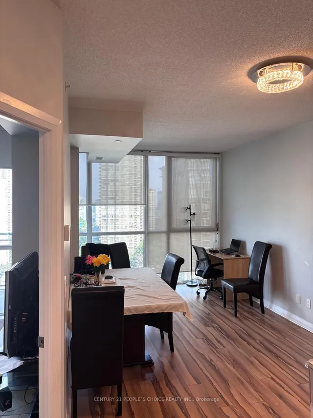 Additional image 4 of 75 Eglinton Ave Unit 1403