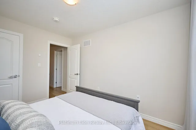 Additional image 28 of 73 Lloyd Davies Way