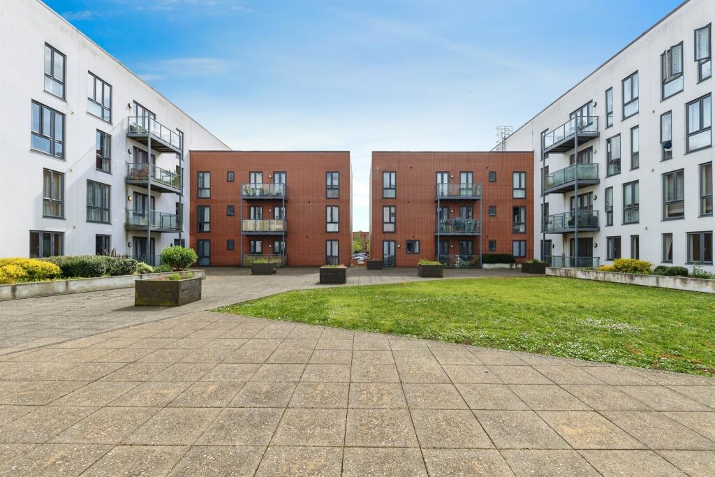 Additional image 16 of Otto Road, Welwyn Garden City