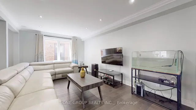 Additional image 12 of 224 Kingsbridge Garden Circ