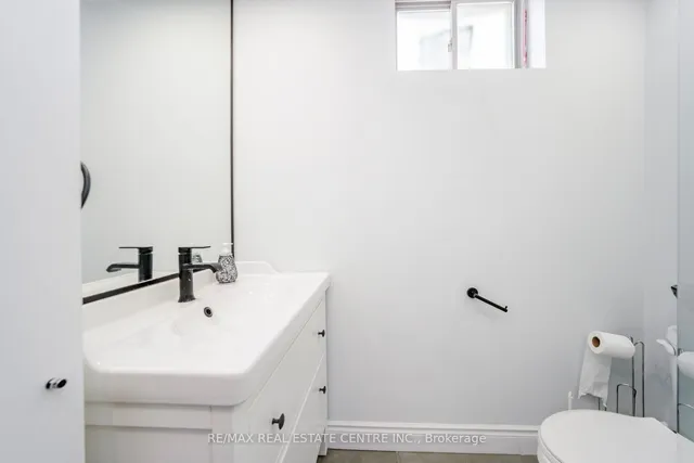 Additional image 44 of 180 Bonnie Braes Dr