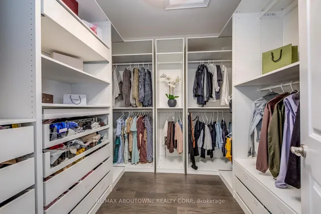 Additional image 25 of 19 Raindrop Terr