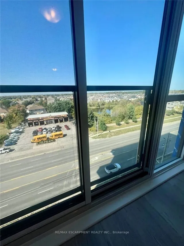 Additional image 21 of 460 Dundas St Unit 703