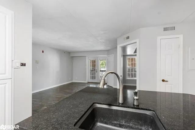 Additional image 11 of 4013 Kilmer Dr Unit 106