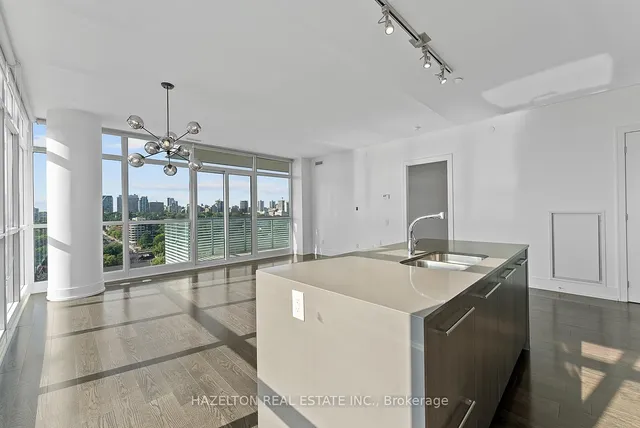 Additional image 13 of 170 Avenue Rd Unit 1605