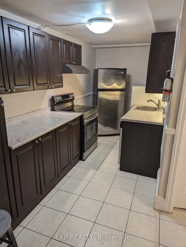 Additional image 5 of 959 Main St