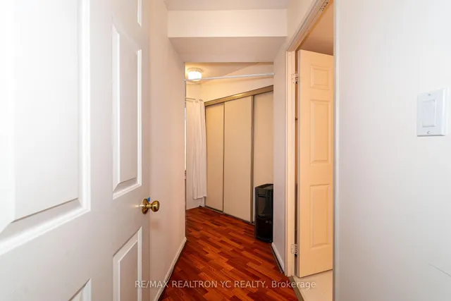 Additional image 16 of 30 Greenfield Ave Unit 614