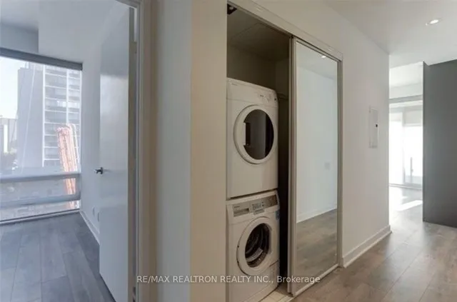 Additional image 12 of 15 Grenville St Unit 410