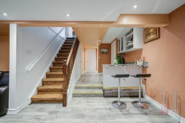 Additional image 39 of 811 Huntingwood Dr