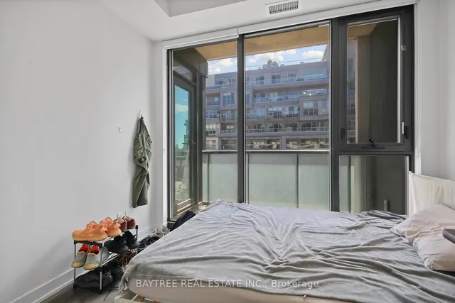 Additional image 13 of 840 St Clair Ave Unit 613