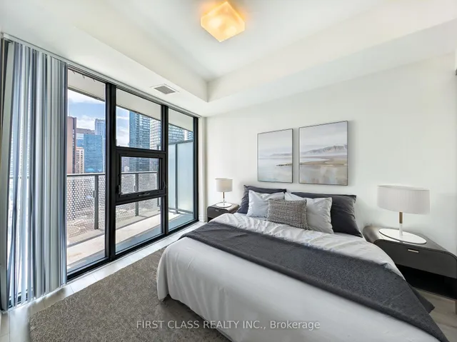 Additional image 4 of 11 Wellesley St Unit 1404