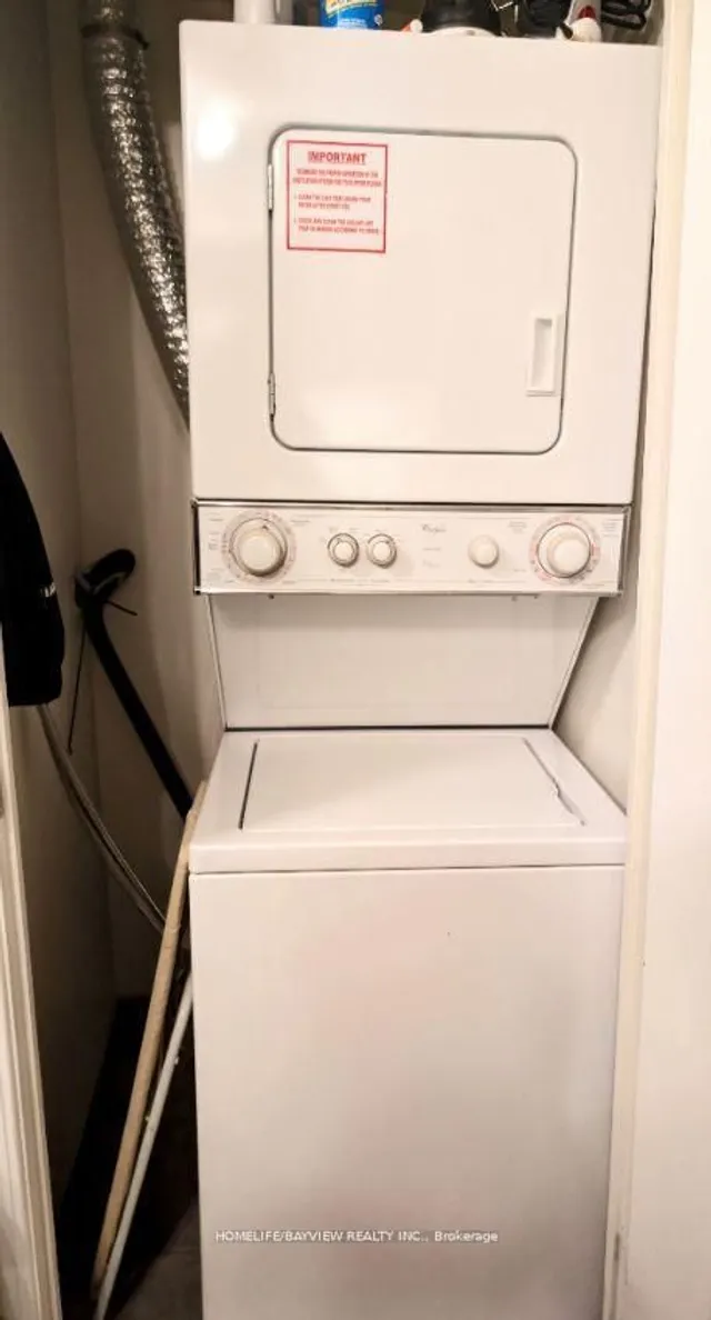 Additional image 16 of 19 Grand Trunk Cres Unit 708