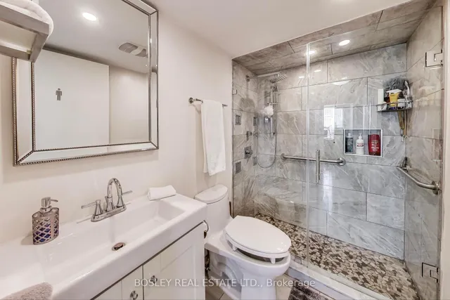 Additional image 36 of 61 Richview Rd Unit 1409