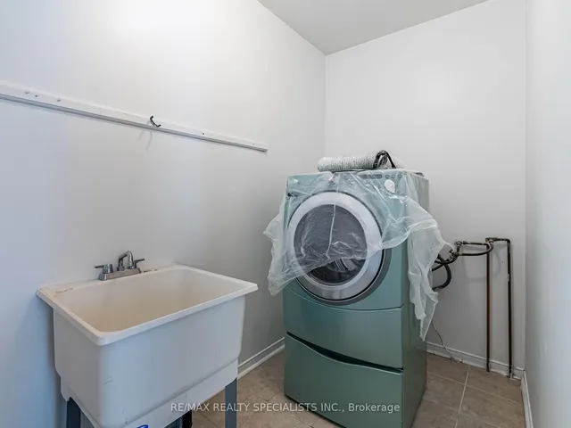 Additional image 16 of 5946 Mersey St