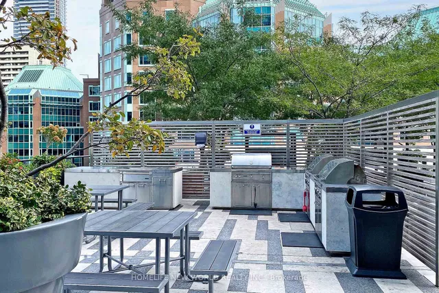 Additional image 31 of 101 Charles St Unit 611