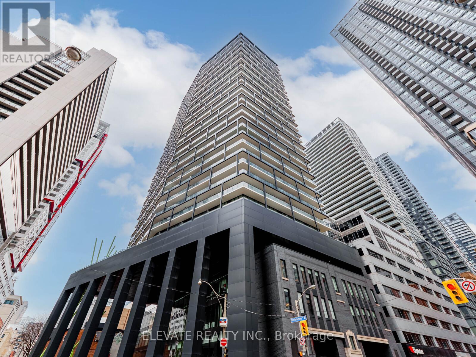 3104 - 125 PETER STREET|Toronto (Waterfront Communities), Ontario M5V2G9