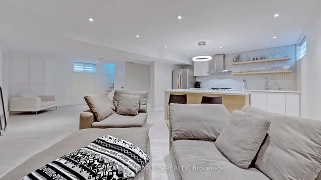 Additional image 2 of 20 Knox Ave