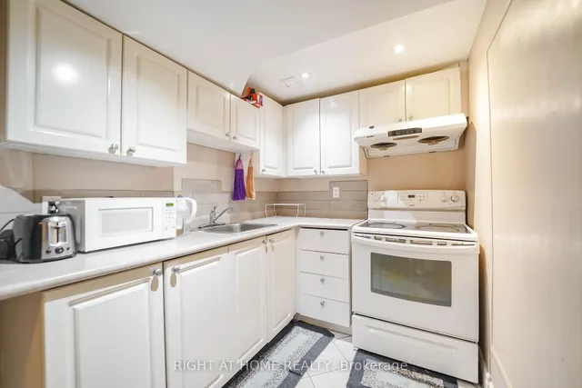 Additional image 40 of 211 Andona Cres