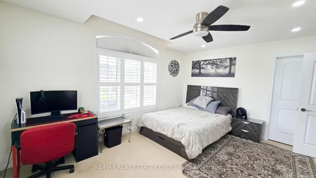 Additional image 19 of 2 Buchanan Cres