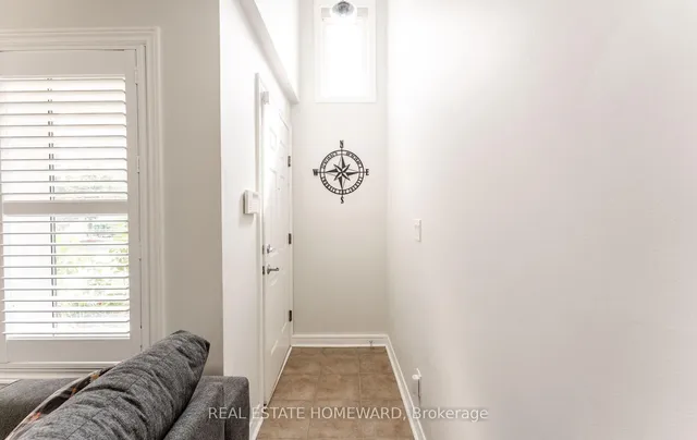 Additional image 5 of 2 Brian Peck Cres Unit 102