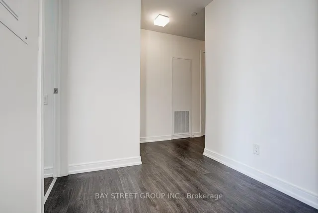 Additional image 34 of 28 Wellesley St Unit 3107