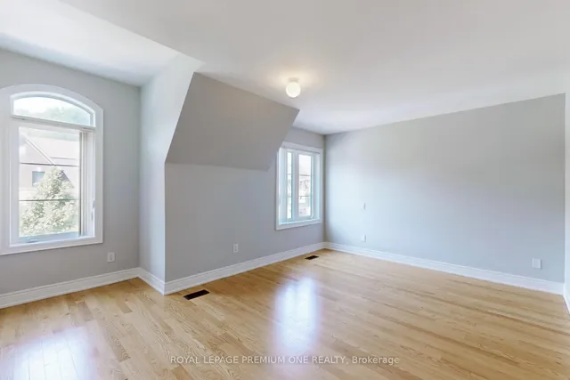 Additional image 22 of 71 DRYDEN Way