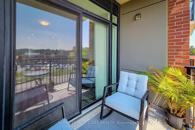 Additional image 18 of 1 Redfern Ave Unit 313