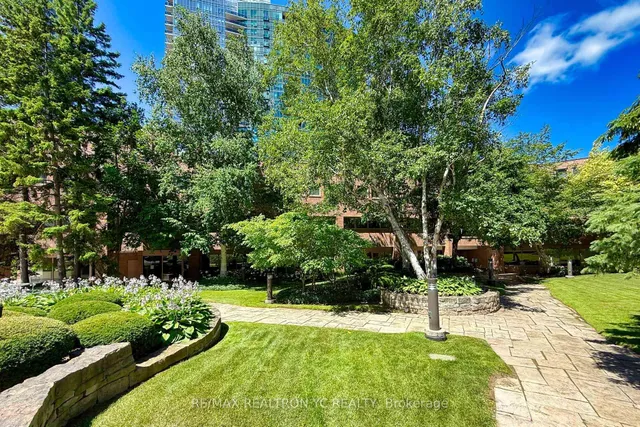 Additional image 28 of 3 Duplex Ave Unit 106