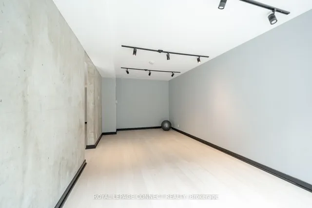 Additional image 18 of 39 Brant St Unit 206