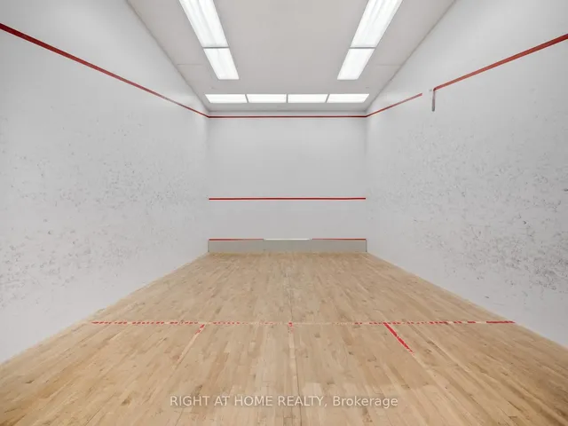 Additional image 29 of 18 Lee Centre Dr Unit 2013