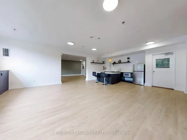 Additional image 46 of 85 Emmett Ave Unit 2303