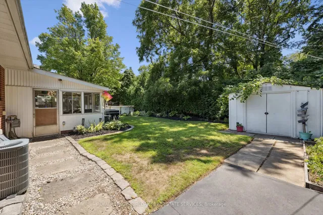 Additional image 37 of 1059 Marley Cres