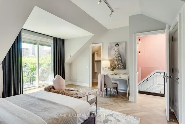 Additional image 39 of 106 Belmont St