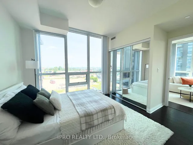 Additional image 9 of 5033 Four Springs Ave Unit 719