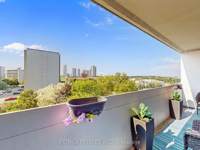 Additional image 19 of 2 Glamorgan Ave Unit 614