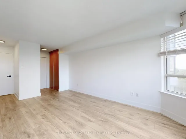 Additional image 24 of 350 Alton Towers Circ Unit 506