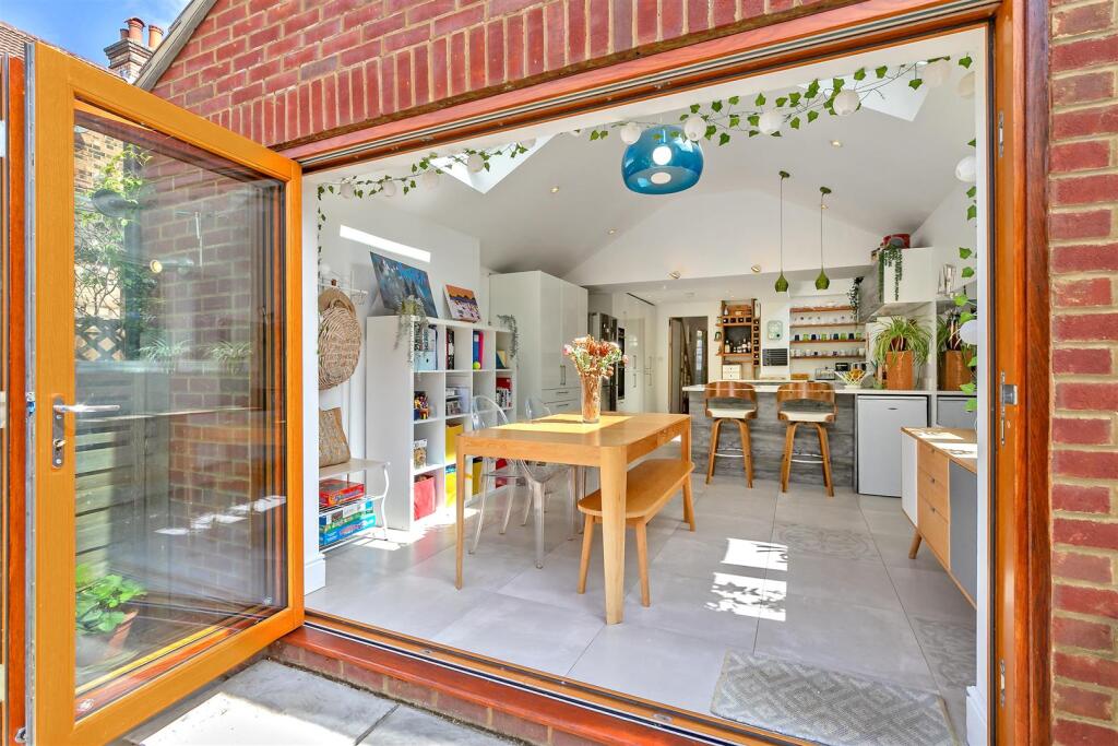 Additional image 9 of Ramsbury Road, St. Albans