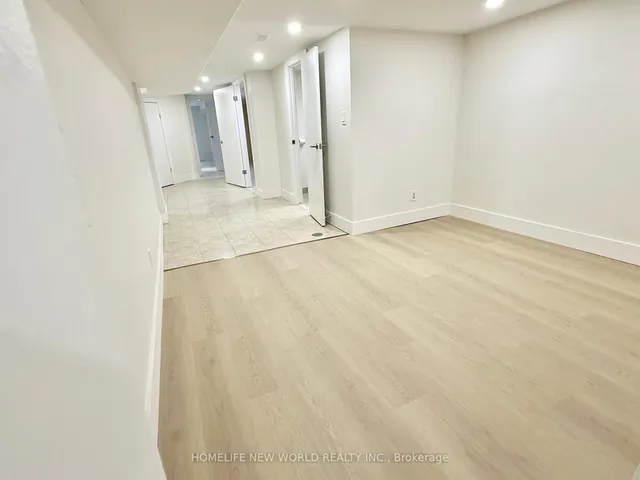 Additional image 34 of 137 Gladstone Ave