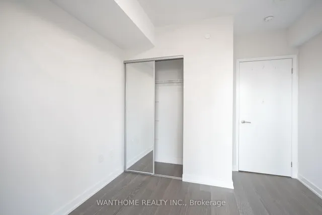 Additional image 10 of 11 Wellesley St Unit 1607