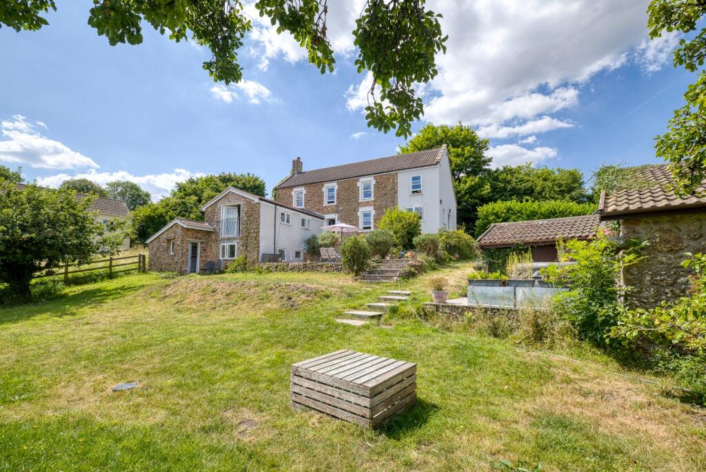 Additional image 27 of Quiet country setting