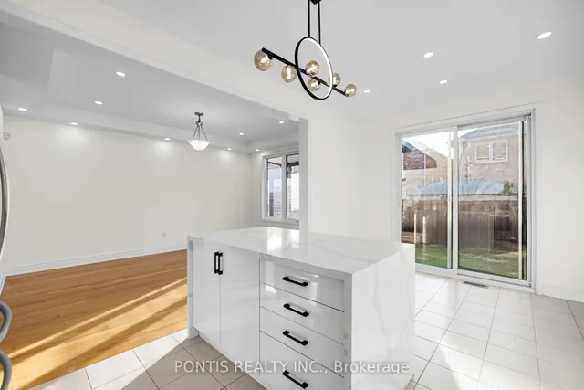Additional image 13 of 6 DULVERTON Dr