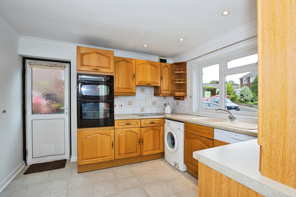 Additional image 7 of Folly Fields, Yeovil