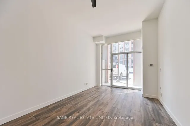 Additional image 11 of 1005 King St Unit 103