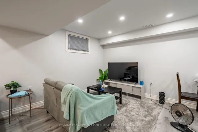 Additional image 28 of 98 SHOREVIEW Pl Unit 40