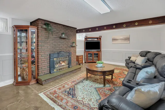 Additional image 22 of 95 Mountain Ave