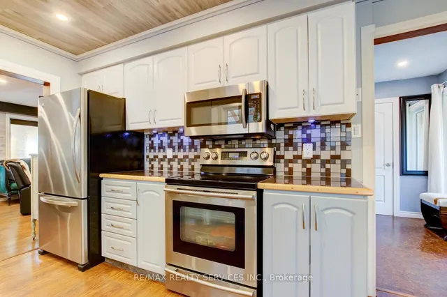 Additional image 7 of 72 Sparklett Cres